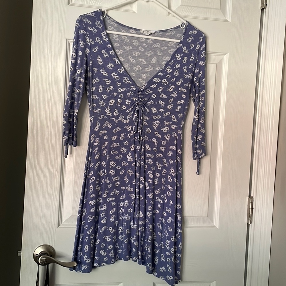 blue floral tie sleeve mini dress